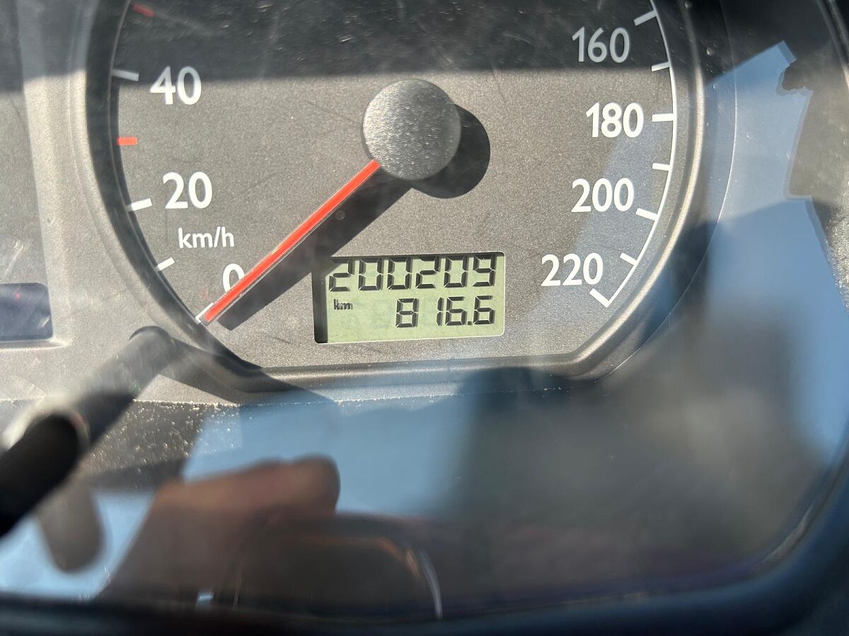 VOLKSWAGEN POLO ADVANCE 1,4 AUTO SPANISH LHD IN SPAIN 125000 MILES SUPERB 2005